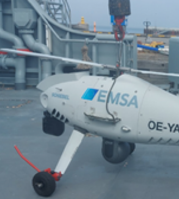 EMSA’s remotely piloted helicopter flying from on board Icel ...